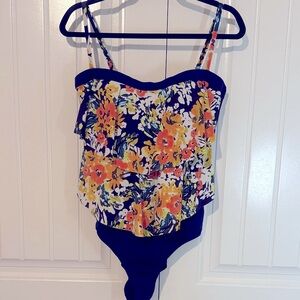 Jantzen Floral One-Piece Swimsuit Size 14